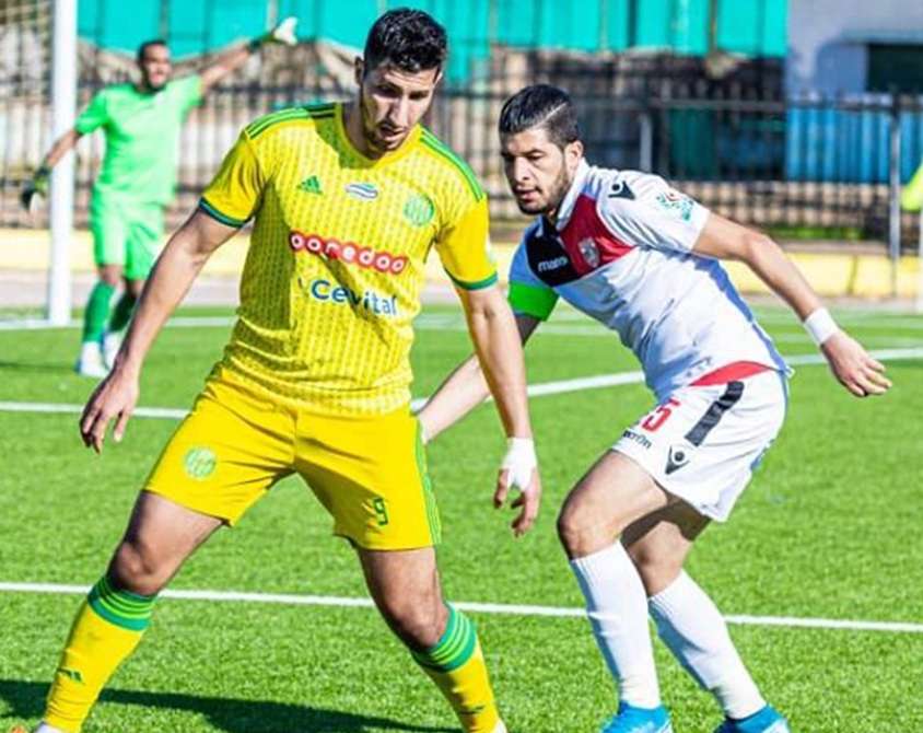 من مباراة سابقة بين جمعية عين مليلة وشبيبة القبائل 