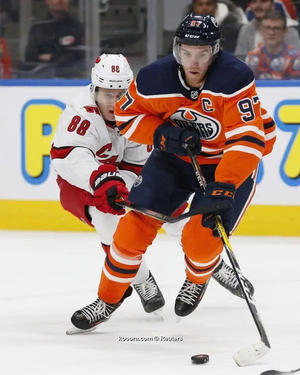 ?i=reuters%2f2019-12-11%2f2019-12-11t045731z_839784302_nocid_rtrmadp_3_nhl-carolina-hurricanes-at-edmonton-oilers_reuters