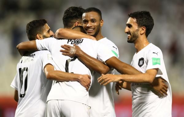لاعبو السد