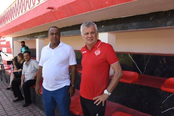 زوران مانولوفيتش