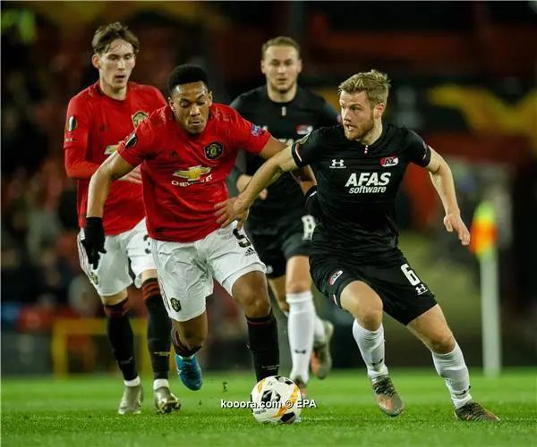 ?i=epa%2fsoccer%2f2019-12%2f2019-12-12%2f2019-12-12-08066593_epa