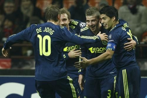 2010-12-08t213649z_01_aga116_rtridsp_3_soccer-champions_reuters