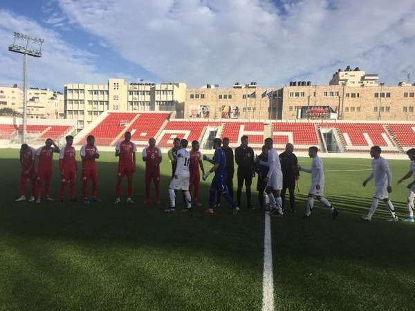 لاعبو شباب الخليل والقوات