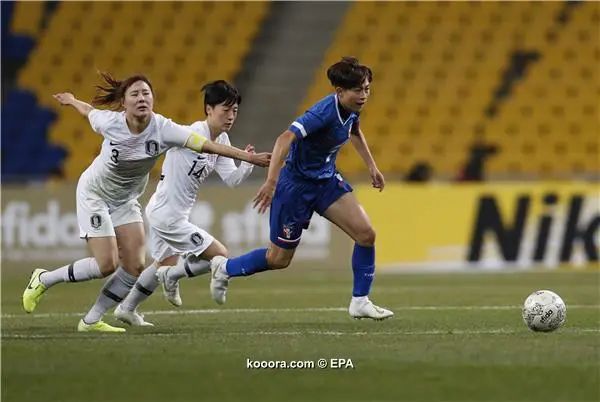 ?i=epa%2fsoccer%2f2019-12%2f2019-12-15%2f2019-12-15-08072752_epa
