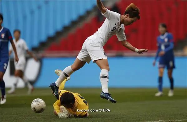 ?i=epa%2fsoccer%2f2019-12%2f2019-12-15%2f2019-12-15-08072761_epa