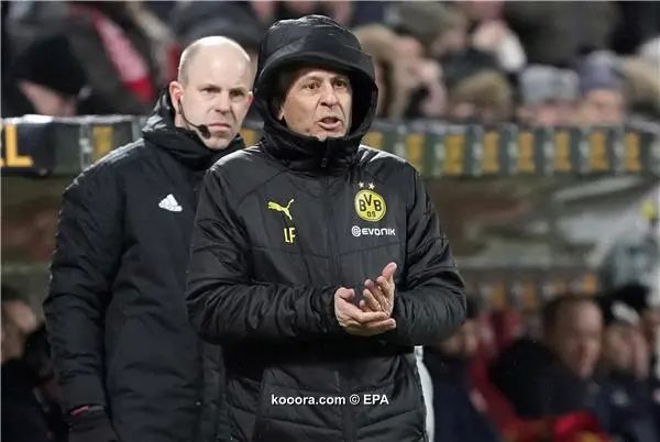 ?i=epa%2fsoccer%2f2019-12%2f2019-12-14%2f2019-12-14-08071427_epa