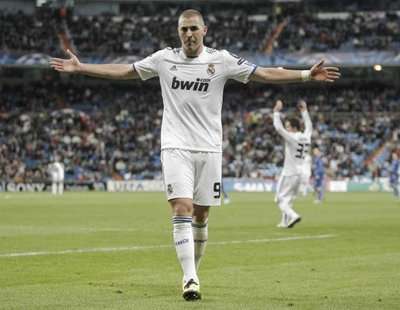 2010-12-08-00000102486446