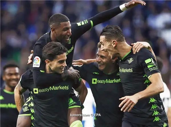 ?i=epa%2fsoccer%2f2019-12%2f2019-12-15%2f2019-12-15-08073956_epa