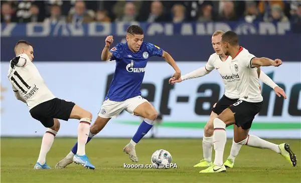 ?i=epa%2fsoccer%2f2019-12%2f2019-12-15%2f2019-12-15-08074008_epa