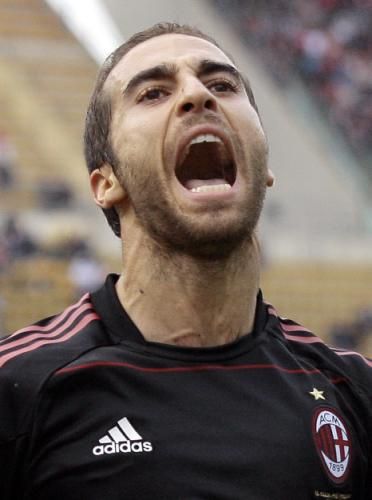 2010-11-07t151259z_01_aga107_rtridsp_3_soccer-italy_reuters