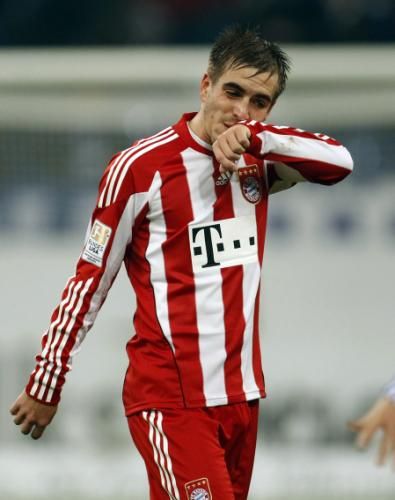 2010-12-04t193542z_01_ina24_rtridsp_3_soccer-germany_reuters