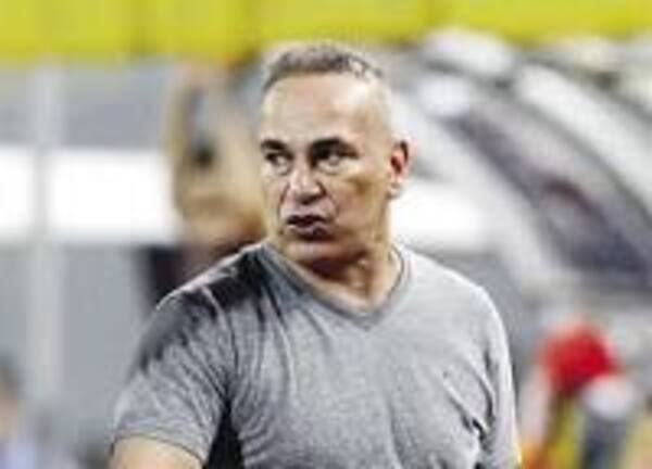  إبراهيم حسن