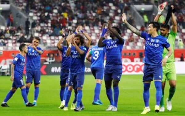 لاعبو الهلال