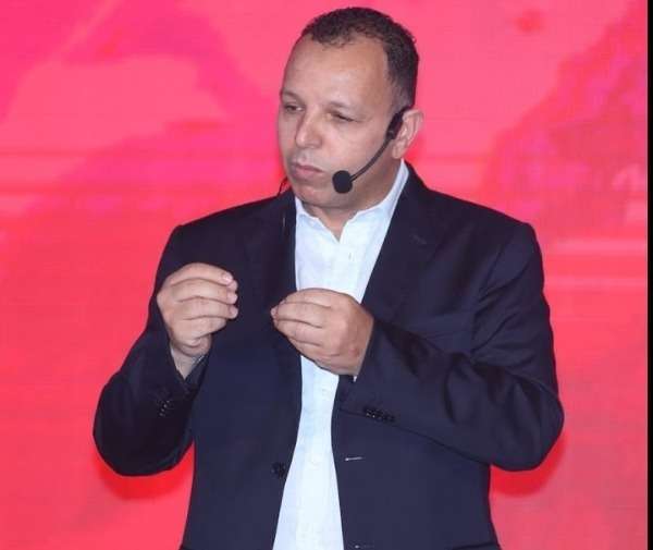 رئيس الإفريقي عبد السلام اليونسي