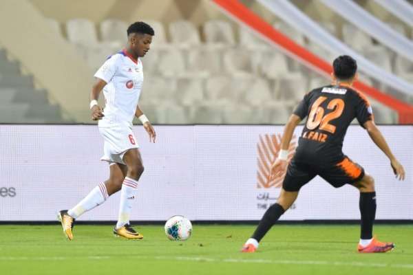 من مباراة الشارقة وعجمان