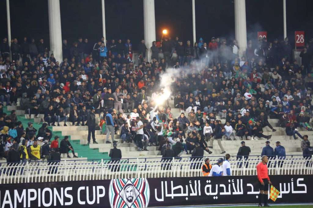 مشجعو مولودية الجزائر 