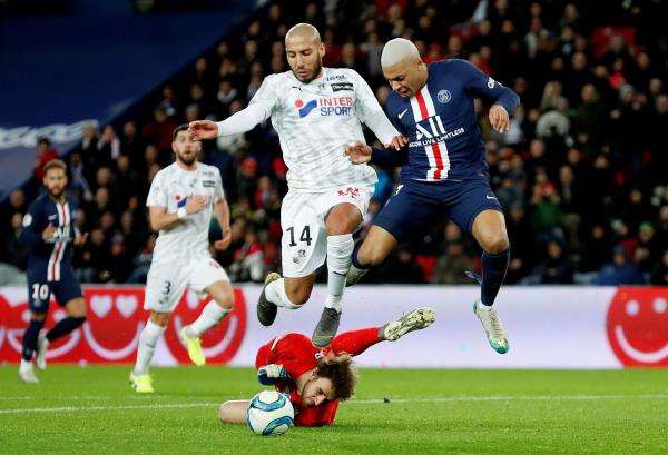 من المباراة