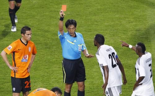 2010-12-10t181101z_01_abd29_rtridsp_3_soccer-club_reuters