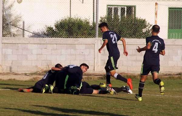 فرحة الهلال بالهدف الثاني