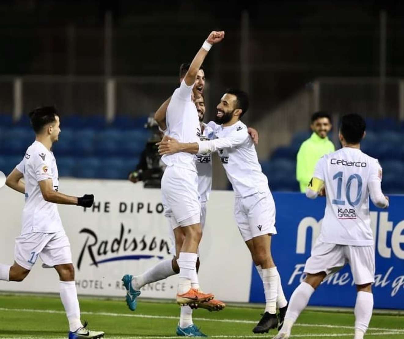 لاعبو الرفاع