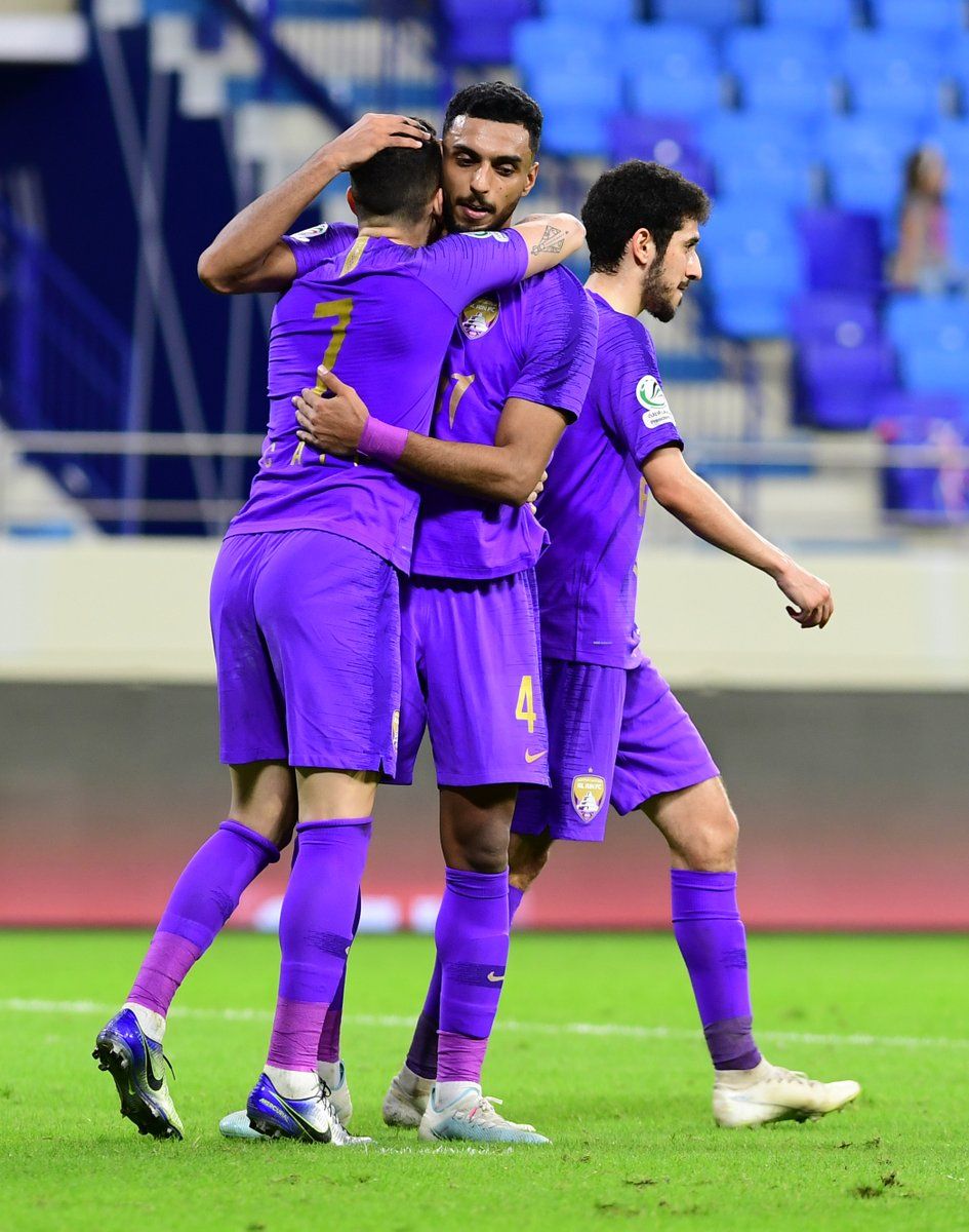 العين 