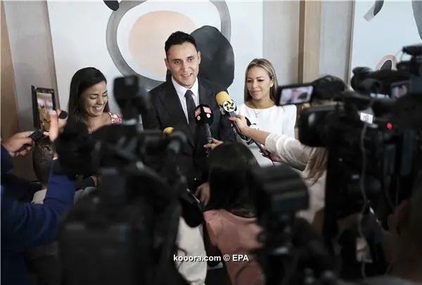 ?i=epa%2fsoccer%2f2019-12%2f2019-12-23%2f2019-12-23-08088546_epa