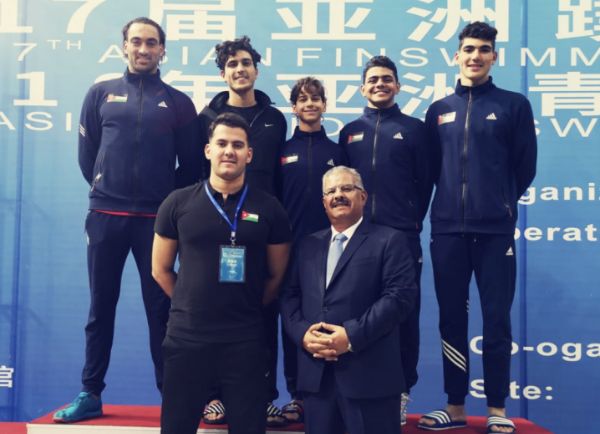 منتخب الأردن لسباحة الزعانف