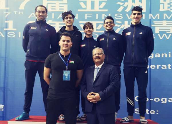 منتخب الأردن لسباحة الزعانف