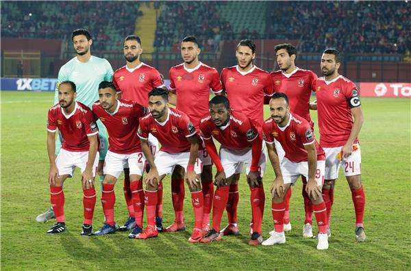 لاعبو الأهلي