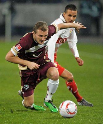 2010-12-10-00000102489062