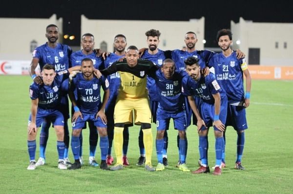 لاعبو النصر 