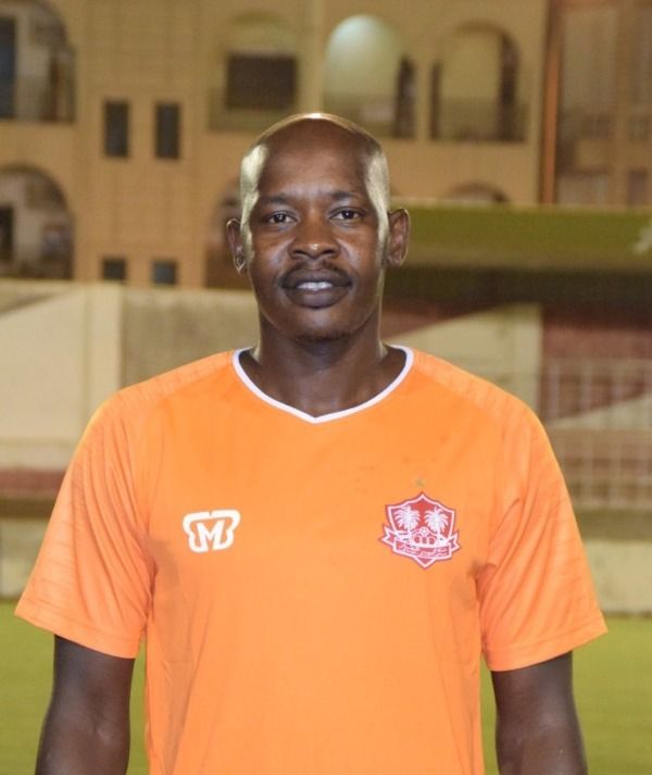  عبد العزيز كنه