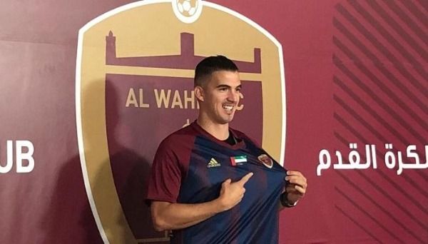 من تقديم اللاعبين