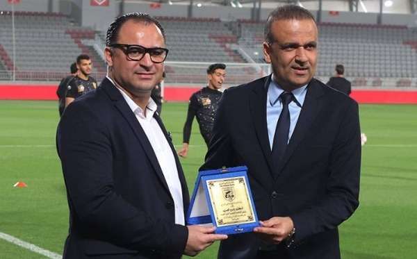 السعيداني ووديع الجريء رئيس اتحاد الكرة التونسي 
