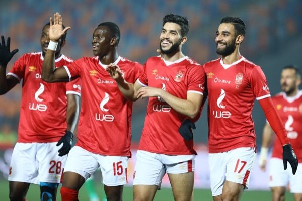 لاعبو الأهلي 