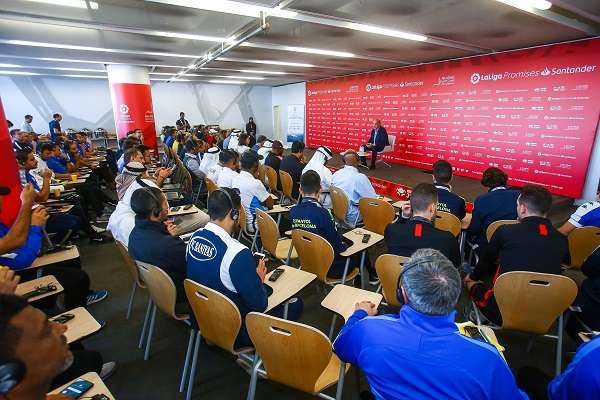 جانب من الورشة