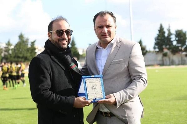 السعيداني مع محاميه أنيس بن ميم