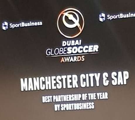 إعلان الجائزة