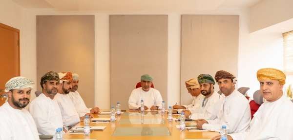 من الاجتماع