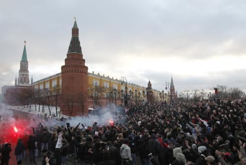 2010-12-11t162307z_01_den27_rtridsp_3_russia-football-spartak-clash_reuters