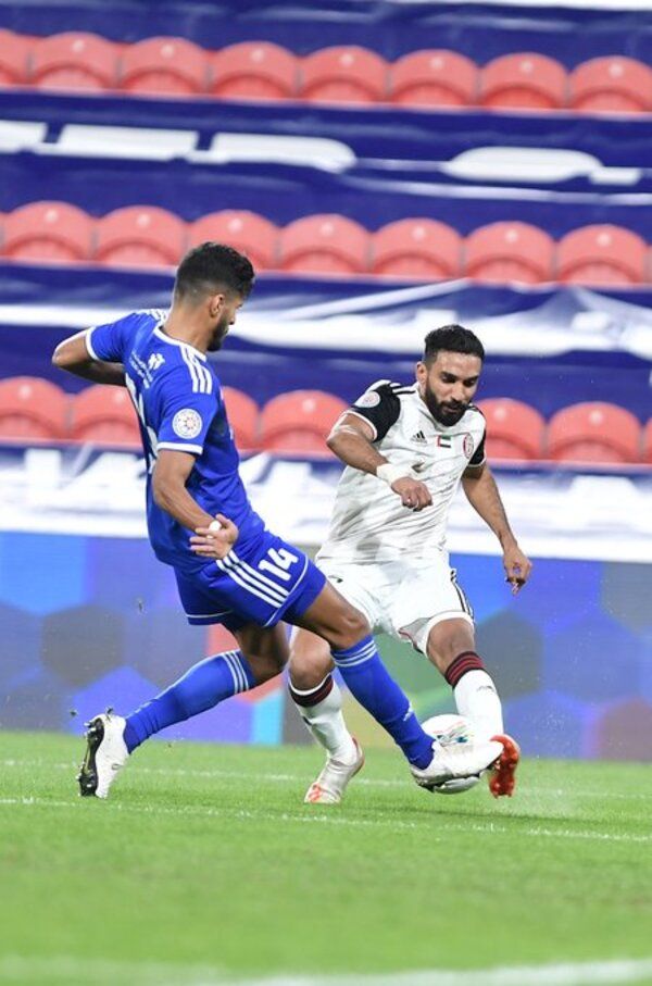 من مباراة الجزيرة والنصر