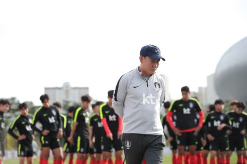 المدرب كيم هاك بوم