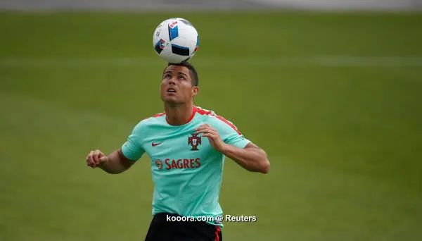 ?i=reuters%2f2016-06-06%2f2016-06-06t110123z_1206990310_s1aetiihstaa_rtrmadp_3_soccer-euro_reuters