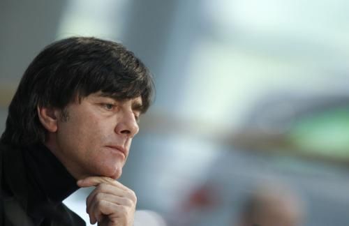 2010-10-07t122358z_01_tpe06_rtridsp_3_soccer-europe_reuters