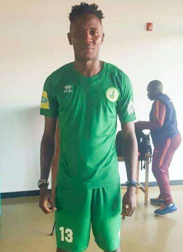 الكاميروني تيري تشونتي 