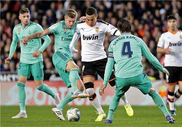 مواجهة سابقة بين ريال مدريد وفالنسيا