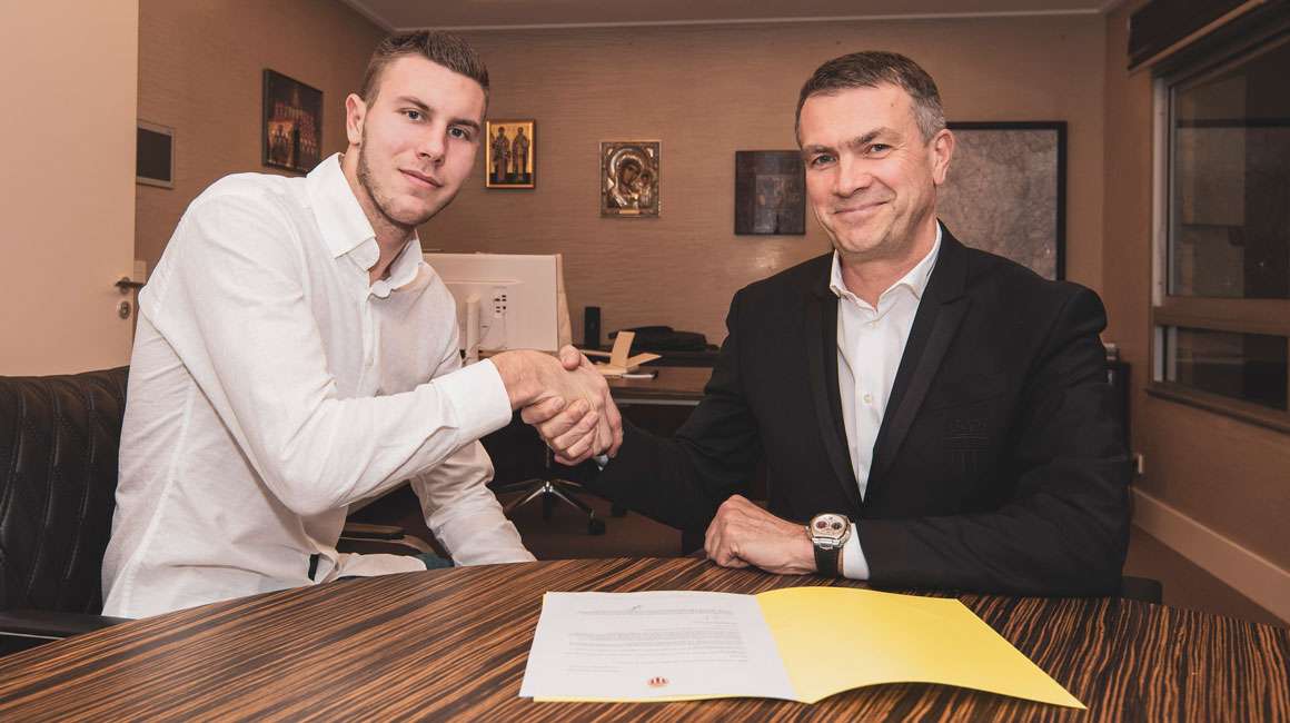  ستراهينيا بافلوفيتش