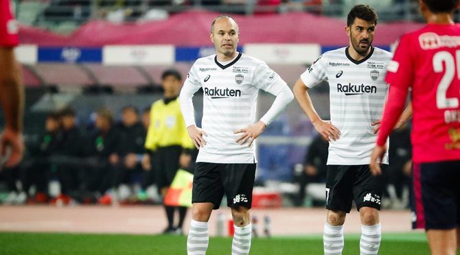 إنييستا وفيا