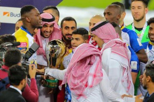 من تتويج النصر