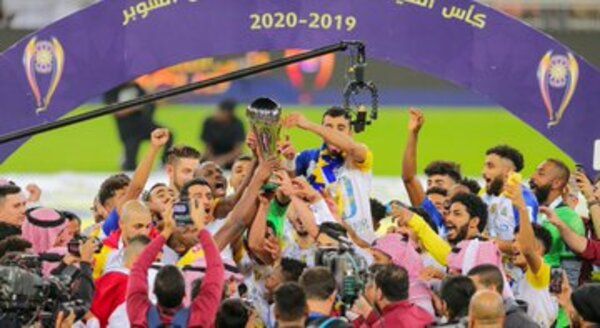 من تتويج النصر